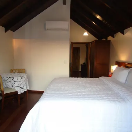 Refugio Monte Olimpo Hotel Campo Alegre  Exterior photo