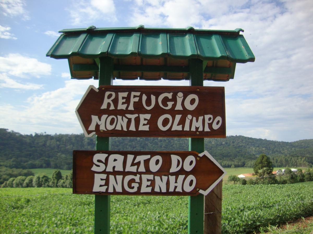 Refugio Monte Olimpo 4* Campo Alegre (Santa Catarina)